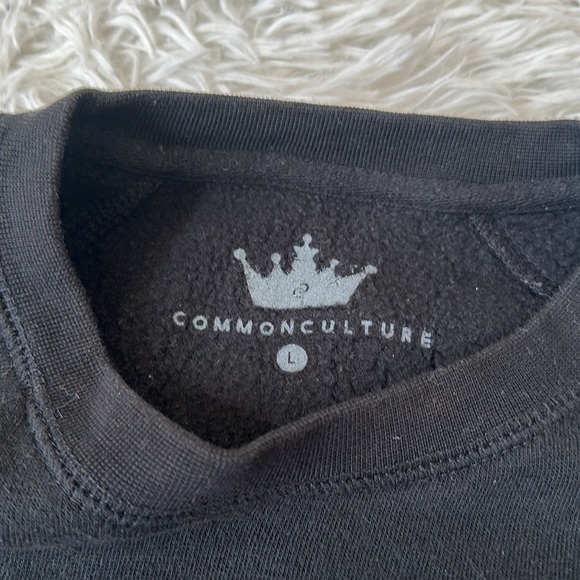 Common Culture Sweatshirt - Picture 3 of 8